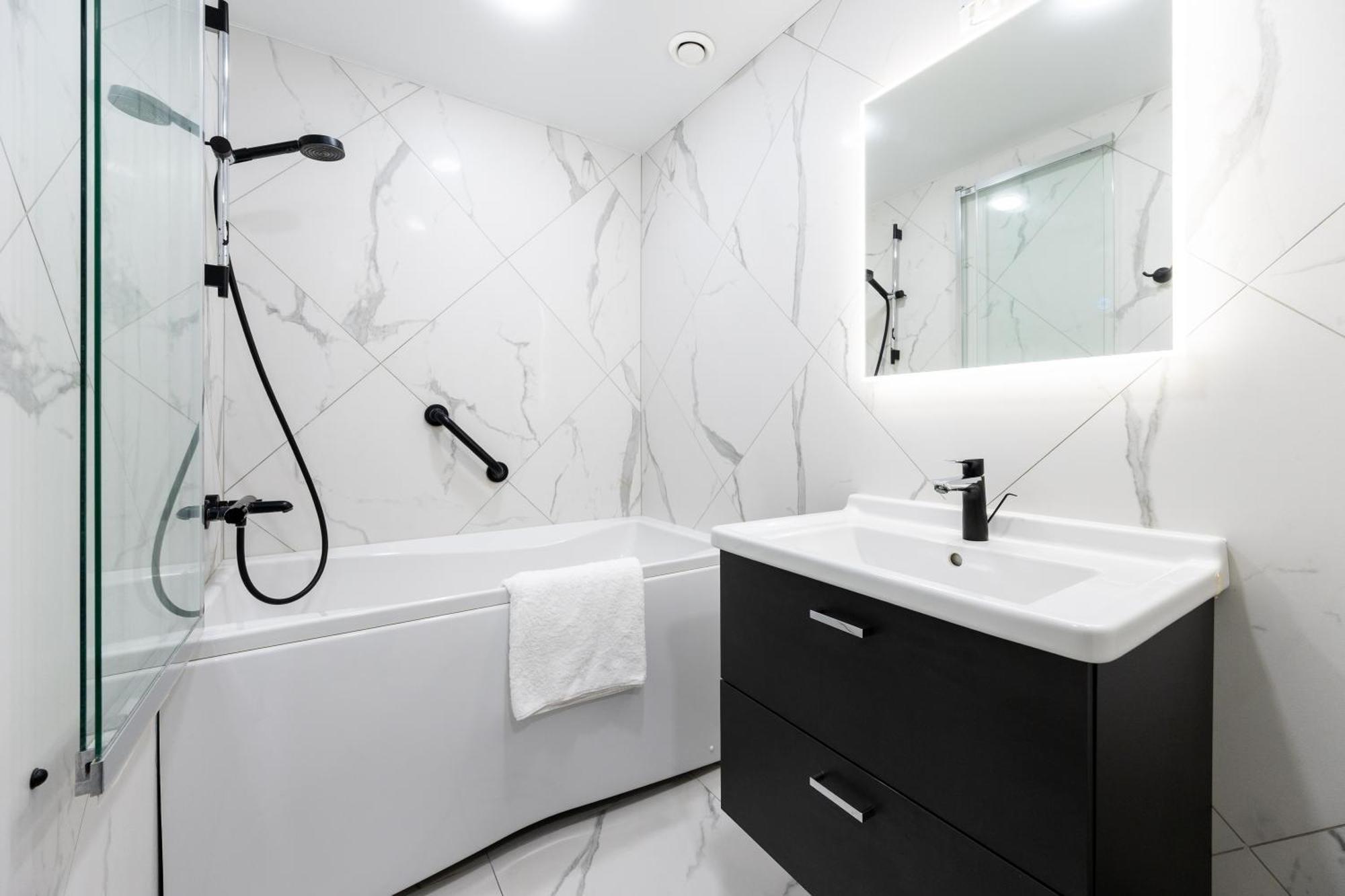 Apartment New Chic 2-bed At Viru By Centralapartments *